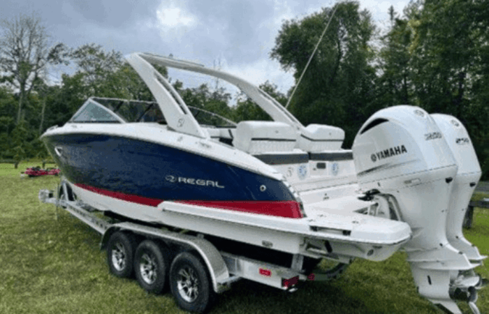 2020 Regal 290 OBX Bow Rider