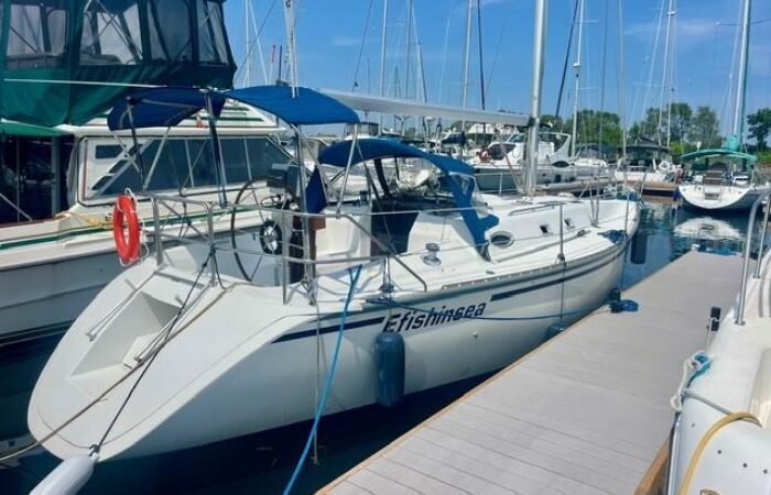 1988 Hunter 35 Legend