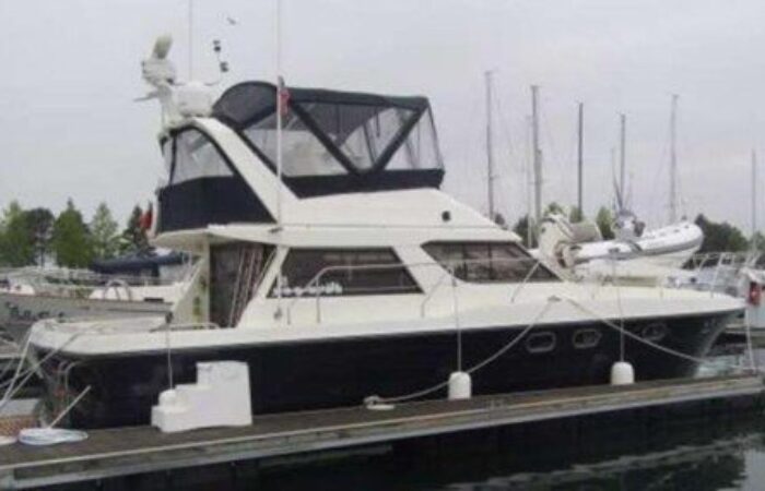 1986 Princess 41 Flybridge Convertible
