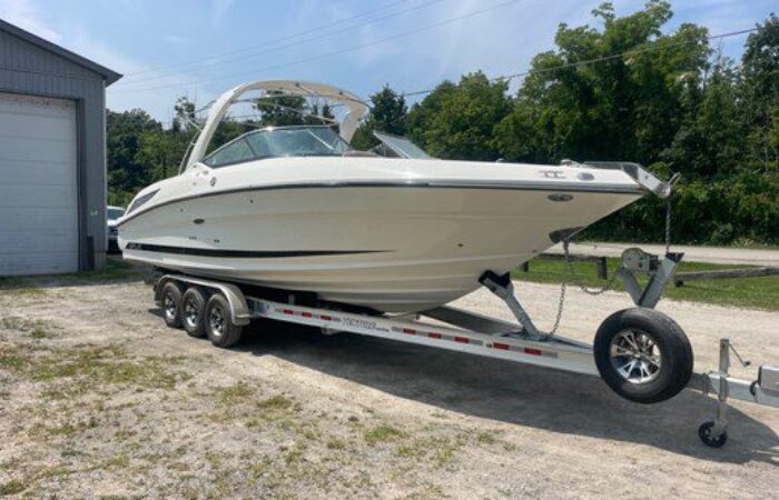 2012 Sea Ray 300 SLX