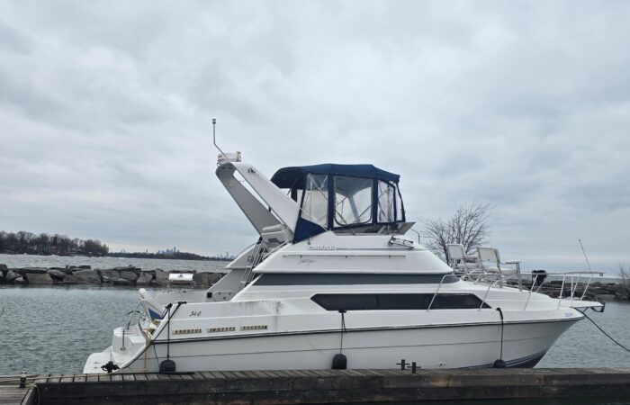 1993 Carver 340 Santego
