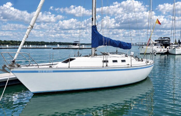 1986 CS Yachts CS33